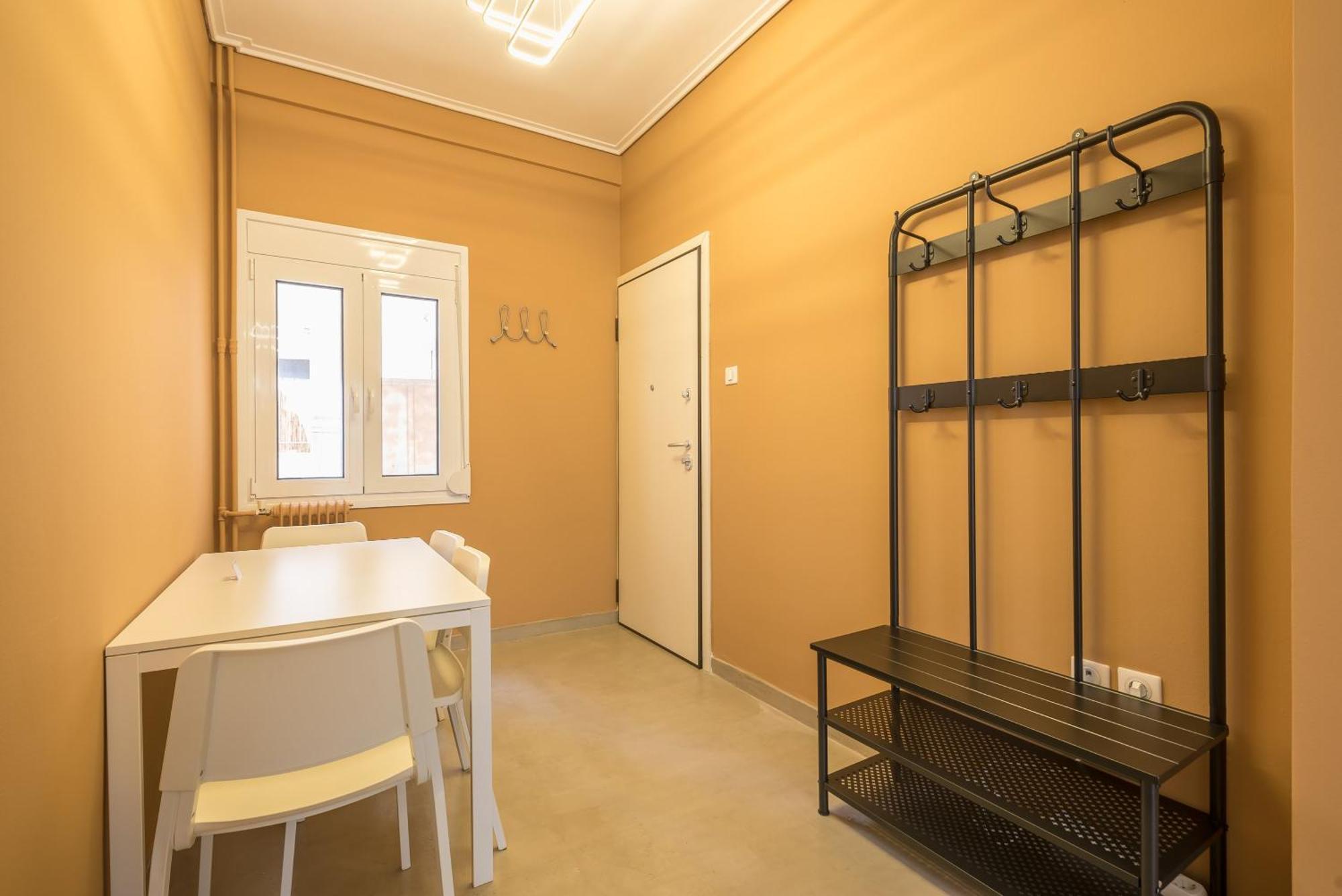 Ferienwohnung Stylish 2 Bd Urban Retreat Near Panormou Metro Athen Exterior foto